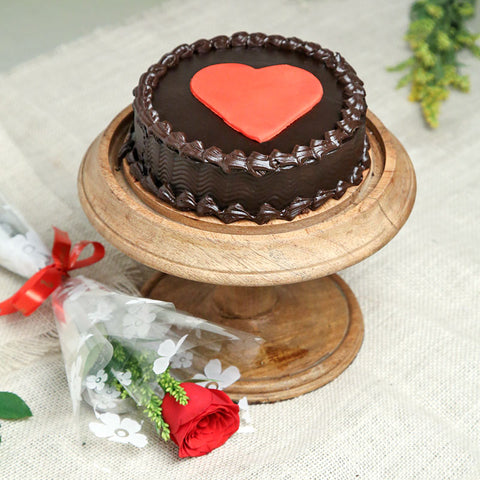 Chocolicious Cake N Rose