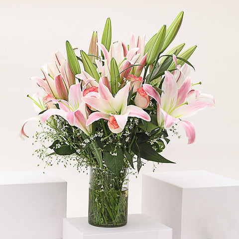 Pleasing Lily Rose Vase